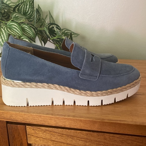 Franco Sarto Women's Sansara Loafer - Picture 3 of 11